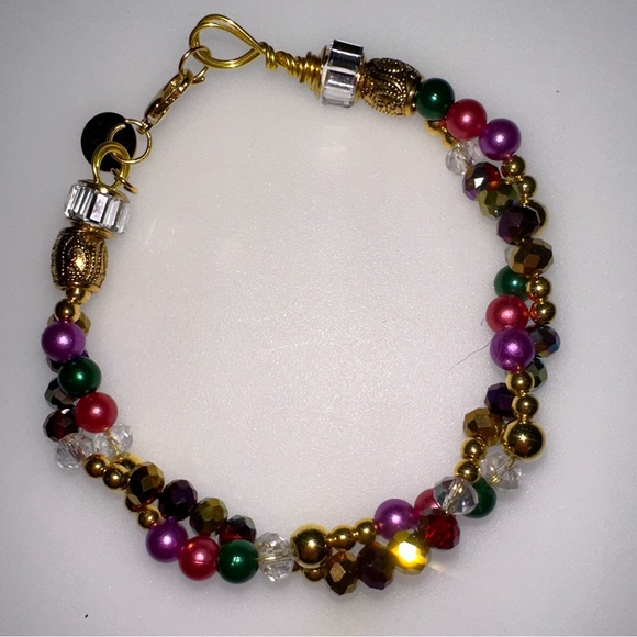 Multi Color Twisted Beaded Bracelet - Picture 4 of 6